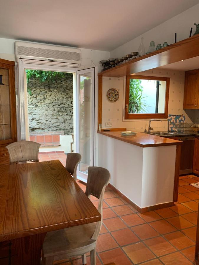 Can Ramon Casa Con Garaje Cadaqués Eksteriør bilde